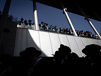 Съемочная группа 12 канала ИТВ атакована демонстрантами на 