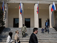 Листовки в Тегеране призывают вступать в армию России. Посольство РФ свою причастность отрицает