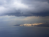 Израильтяне, летевшие с Кипра, из-за непогоды по пути домой пролетели над Бейрутом