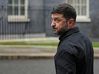 Зеленский приехал в Купянск, якобы находящийся под контролем армии РФ Зеленский приехал в Купянск, якобы находящийся под контролем армии РФ