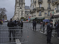 После теракта в Сиднее во Франции усилена охрана синагог и других еврейских объектов После теракта в Сиднее во Франции усилена охрана синагог и других еврейских объектов