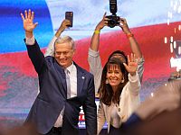 Президентские выборы в Чили: поклонник Пиночета победил коммунистку Президентские выборы в Чили: поклонник Пиночета победил коммунистку