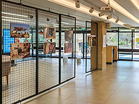 В университете Бар-Илан проходит фотовыставка Александра Ханина В университете Бар-Илан проходит фотовыставка Александра Ханина