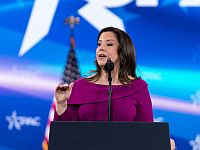 Сторонница прав Израиля на Иудею и Самарию Стефаник вышла из борьбы за пост губернатора Нью-Йорка