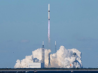 На Землю вернулась первый астронавт в инвалидной коляске