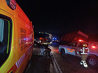 Лобовое столкновение палестинского грузовика и израильской машины возле Офры