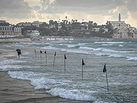 Минздрав запретил купание на пляжах Тель-Авива: сточные воды попали в море