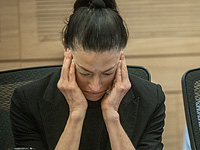 В руководстве 