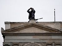 Полицейский снайпер в Стамбуле