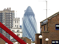 Страховой гигант Swiss Re уходит из Израиля: ожидается рост цен на страховки