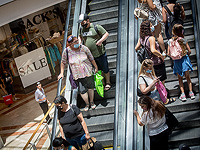 В связи с эпидемией гриппа минздрав рекомендует надевать маски в закрытых помещениях