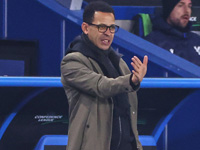 Главным тренером 