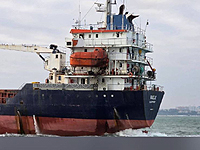 Вице-премьер Украины: ВС РФ атаковали два гражданских судна в Черном море Вице-премьер Украины: ВС РФ атаковали два гражданских судна в Черном море