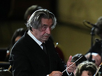 В миланской тюрьме прошёл концерт на инструментах, сделанных из лодок контрабандистов