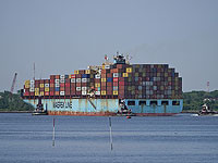 Maersk возобновляет обслуживание маршрута через Красное море