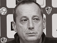 Лидер националистов Корсики застрелен на похоронах матери