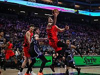 НБА. Дени Авдия набрал 30 очков в победе 