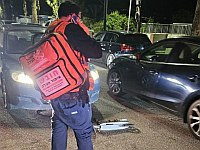 Автомобиль сбил ехавшего на самокате ребенка в Тверии