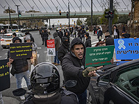 На въезде в Иерусалим автомобиль сбил демонстранта