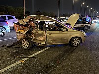 Три машины столкнулись на 4-м шоссе возле Холот: пострадали семь человек Три машины столкнулись на 4-м шоссе возле Холот: пострадали семь человек