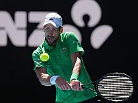 Australian Open: Свентек и Джокович уверенно прошли дальше, Синнер разгромил Дакворта