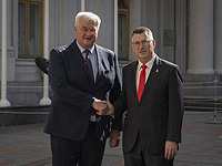 Глава МИД Израиля попросил Украину признать КСИР террористической организацией Глава МИД Израиля попросил Украину признать КСИР террористической организацией