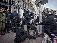 Ультраортодоксы митингуют возле призывных пунктов