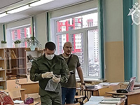 В Красноярске девочка подожгла школу и напала на соучеников с молотком