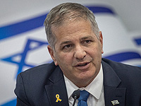 Суд отказал семьям погибших в просьбе о присоединении к иску против министра образования