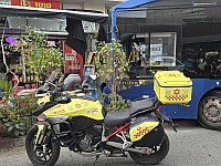 Автобус въехал в магазин в Рамат-Гане, пострадали 10 человек