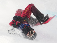 Олимпиада. Соревнования пл сноубордингу прерваны после падения спортсменки