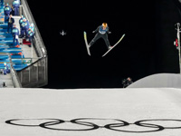 Олимпиада. Прыжки с трамплина. Чемпионкой стала Анна Удине Стрем