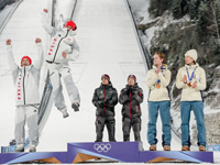 Олимпиада. В медальном зачете лидируют норвежцы