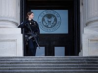 Около Капитолия задержали подозреваемого с оружием