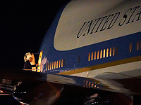 Самолеты Air Force One будут перекрашены в цвета, предпочитаемые Трампом