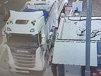 Угнанный в Кармиэле грузовик перехвачен на КПП 