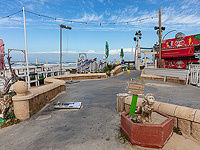 На пляже в Ришон ле-Ционе мужчина зашел в туалет за восьмилетней девочкой и напал на нее