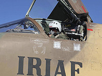 В Иране при крушении военного самолета погиб летчик