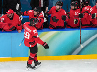 Олимпиада. Хоккей. Канадцы вышли в финал, проигрывая 0:2