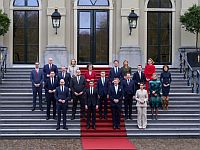 38-летний Роб Йоттен стал первым открытым геем, возглавившим правительство Нидерландов