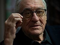 Роберт Де Ниро призвал американцев к сопротивлению Трампу, назвав его 