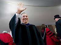 Бывший глава минфина США Ларри Саммерс уйдет из Гарварда на фоне проверки связей с Эпштейном