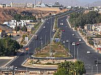 В Египте автомобиль с флагом Израиля совершил наезд на пешеходов В Египте автомобиль с флагом Израиля совершил наезд на пешеходов