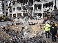 В результате ночного попадания по Тель-Авиву повреждены десятки домов, эвакуированы жильцы В результате ночного попадания по Тель-Авиву повреждены десятки домов, эвакуированы жильцы