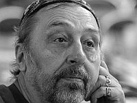 Умер драматург Николай Коляда