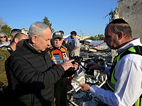 Нетаниягу посетил место падения ракеты в Бейт-Шемеше: 
