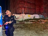 Последствия ракетного обстрела в Тель-Авиве: один пострадавший