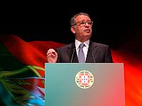 Социалист одержал победу на президентских выборах в Португалии