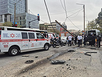 Автомобиль развозки врезался в столб в Беэр-Шеве: 14 пострадавших