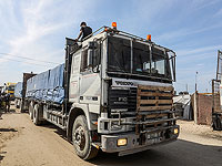 Израиль возобновил поставку гуманитарной помощи в Газу Израиль возобновил поставку гуманитарной помощи в Газу